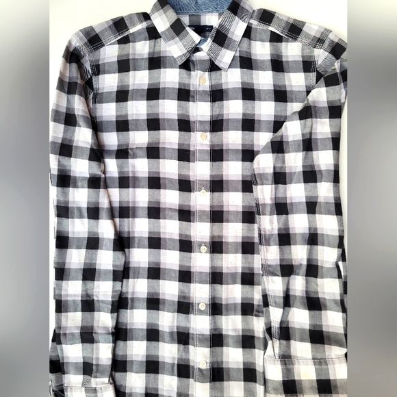 GAP mens check button down shirt size medium - Picture 2 of 4
